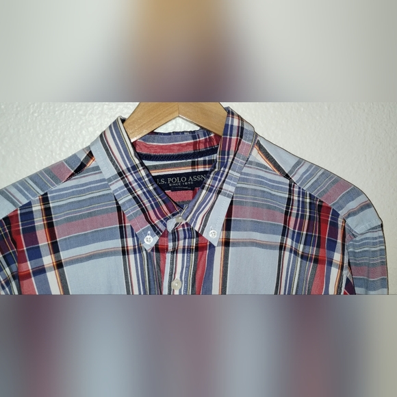 U. S. POLO ASSN. LONG-SLEEVE BUTTON-UP COLLARED SHIRT, SIZE XL, GREAT CONDITION - Picture 4 of 14